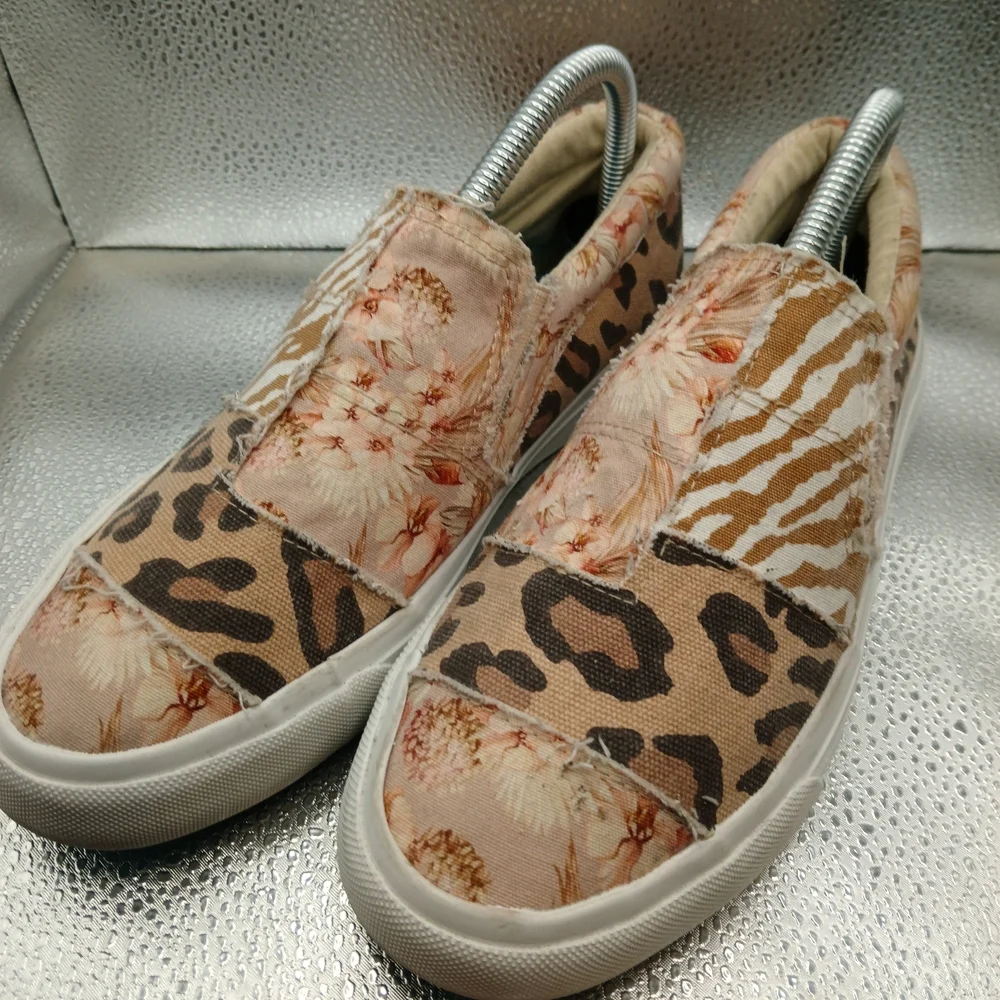 Blowfish Beige/Brown Floral and Leopard Print Sneakers Women's Size 9